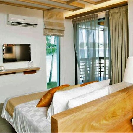 Infinity Resort Puerto Galera Kültér fotó