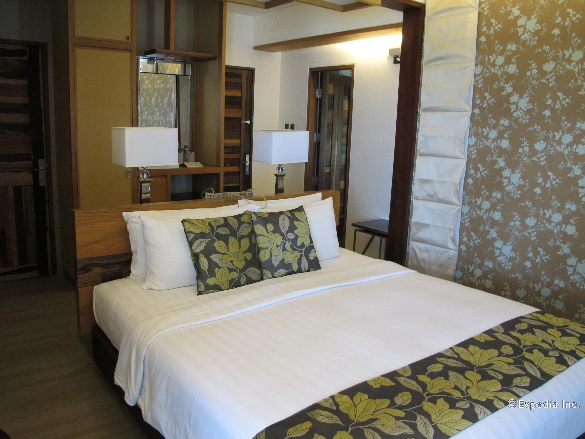 Infinity Resort Puerto Galera Kültér fotó